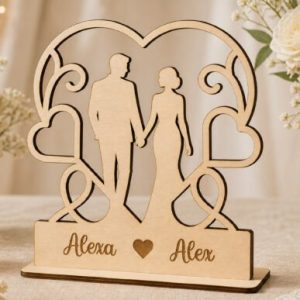 Statuette de couple en bois